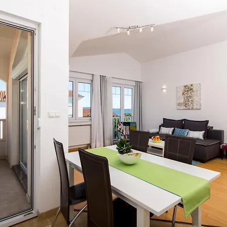 Lägenhet Matana-1 By Interhome *